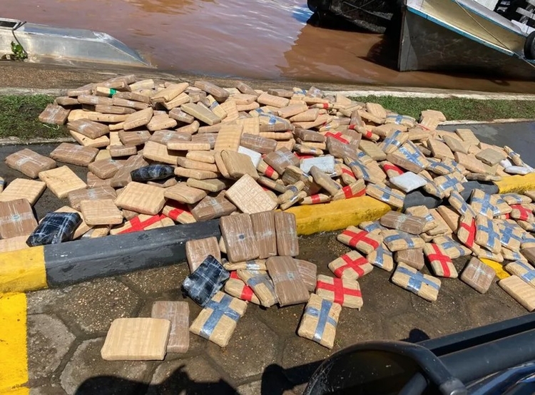 Drogas apreendidas em barco no Amazonas - Foto: Divulgação PF/Arquivo 