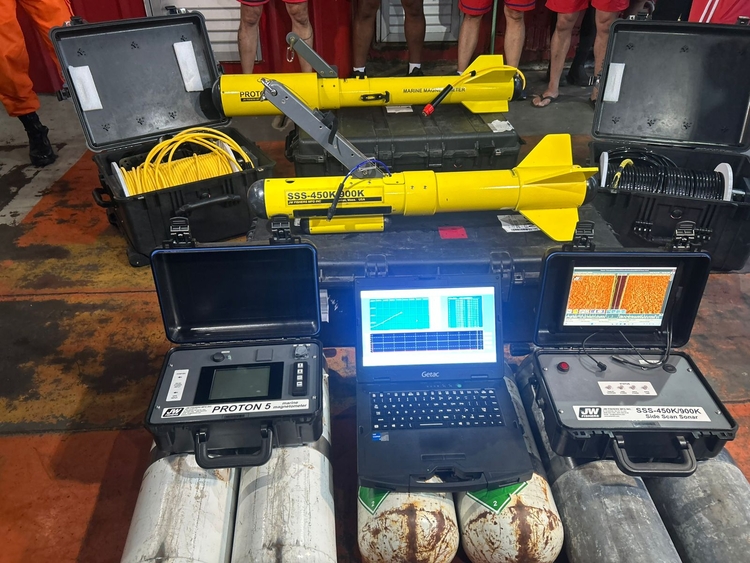 Sonar e outros equipamentos - Foto: Jander Robson/Portal do Holanda