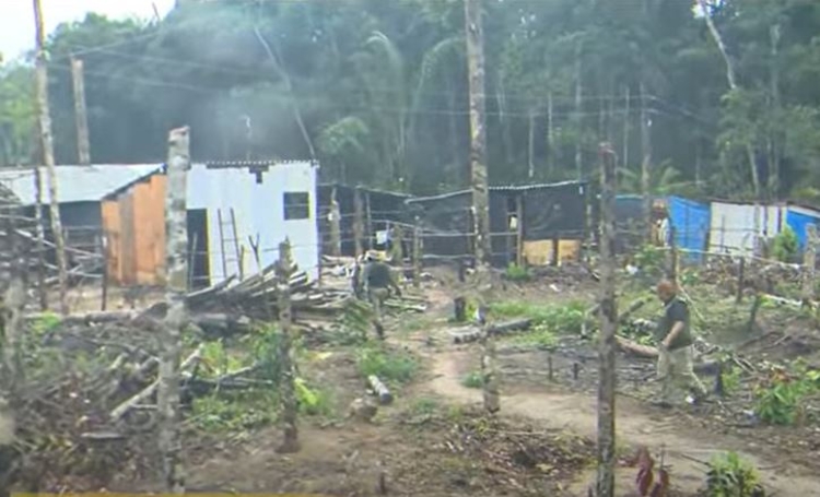 Barracos estão vazios - Foto: Reprodução