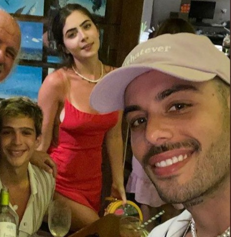 Gui Araújo com Jade e João durante uma viagem - Foto: Reprodução Instagram