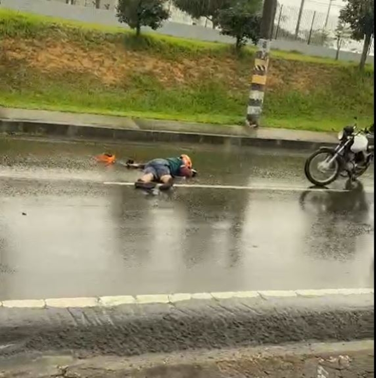 Vítima está inconsciente - Foto: Divulgação 