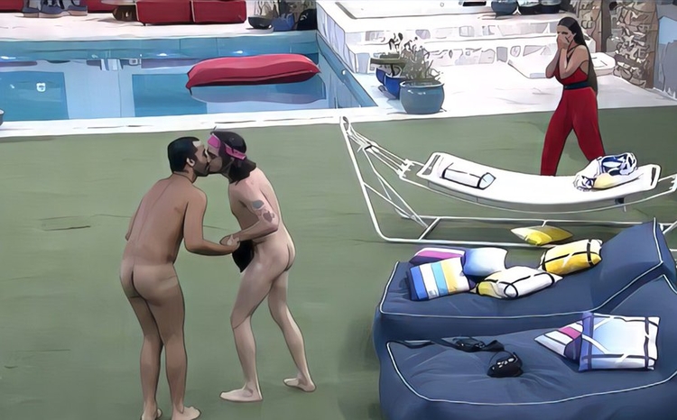 Dupla trocou selinho  - Foto: Reprodução TV Globo