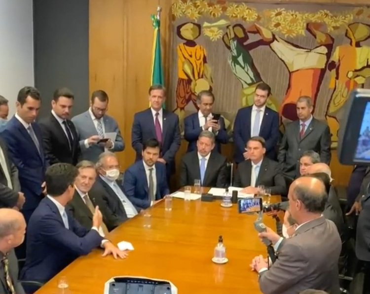 Bolsonaro em reunião no Congresso - Foto: Reprodução/CNN Brasil