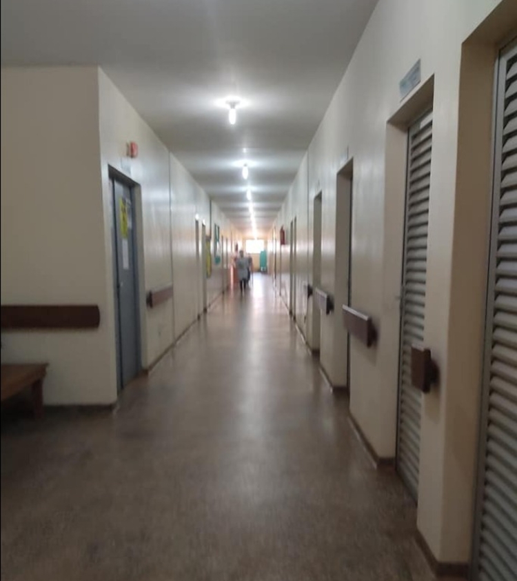 Corredor do Hospital Regioal Maria Geny - Foto: Reprodução Facebook