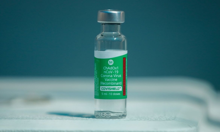 Vacina AstraZeneca (Foto: Tânia Rego/Agência Brasil)