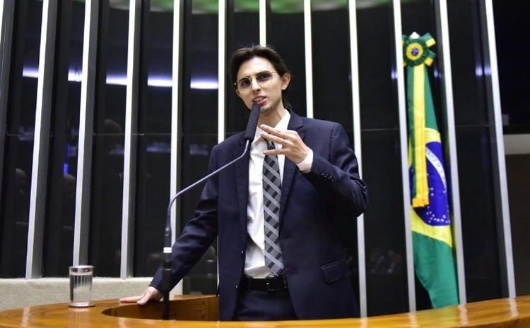 Amom votou a favor da prisão de Chiquinho Brazão -  Foto: Zeca Ribeiro/Câmara dos Deputados