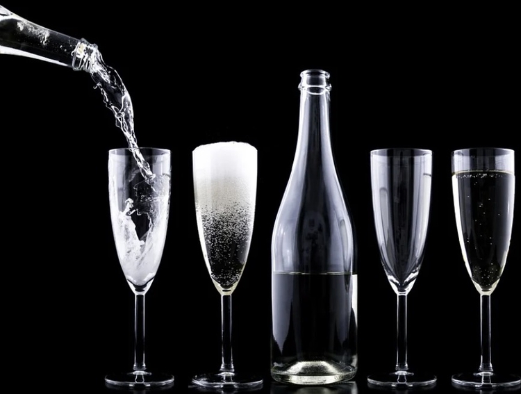 Foto: Pixabay / Benefícios são adquiridos consumindo a bebida moderadamente