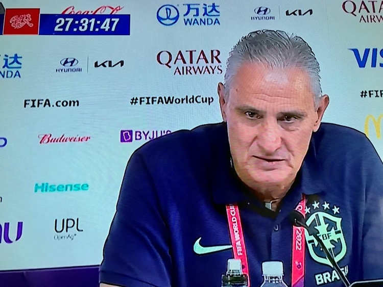 Tite permanece 'offline' - Foto: Reprodução