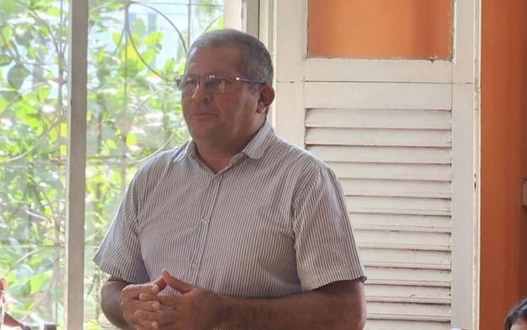 Prefeito de Codajás, Tonho Santo. - Foto: Reprodução Facebook Prefeitura de Codajás