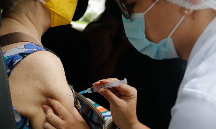 Vacinação - Foto: Tania Rego / Agência Brasil