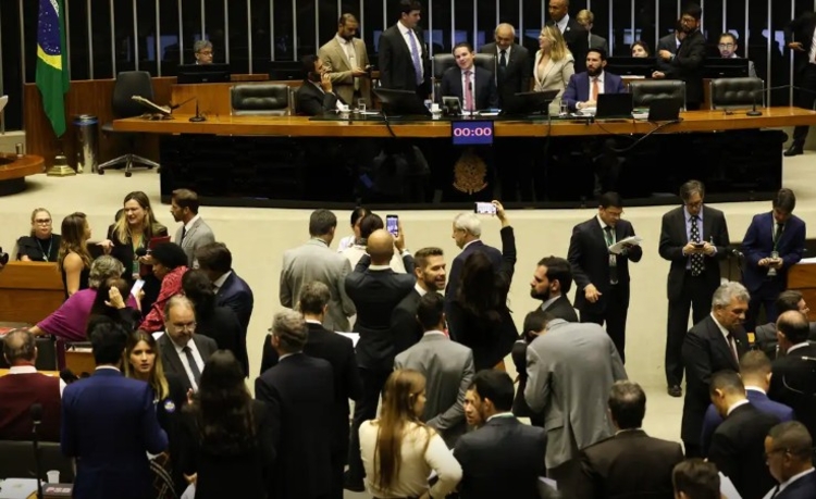 Votação na Câmara - Foto: Lula Marques/Agência Brasil