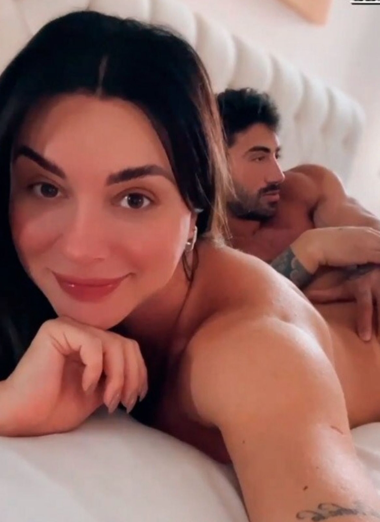 Juju Salimeni ganha carinho quente do namorado - Foto: Reprodução/Instagram