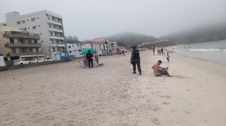 Praia em Arraial do Cabo. - Foto: Prefeitura/Divulgação