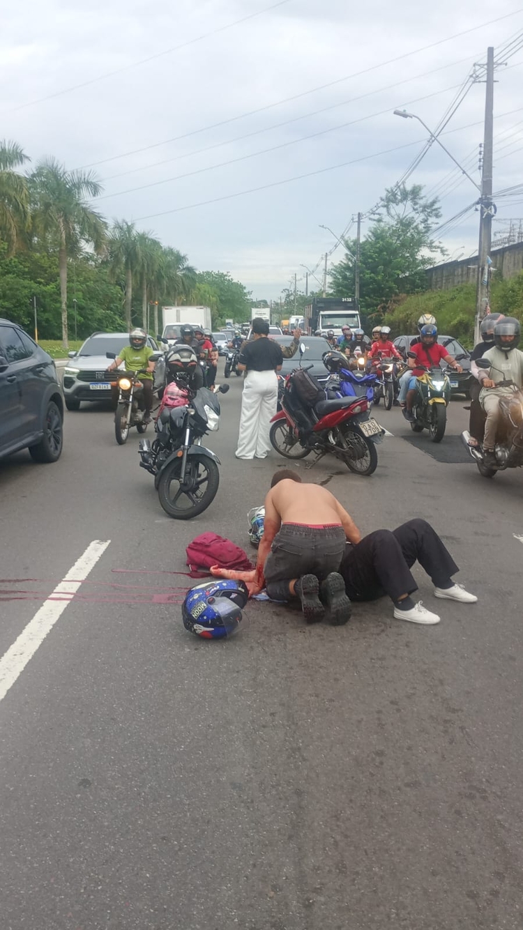 Vítima se feriu gravemente na queda - Foto: Divulgação 