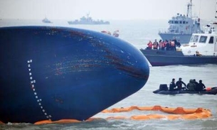Capitão de balsa defende decisão de adiar retirada de passageiros