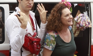 Félix grava cena vendendo cachorro quente