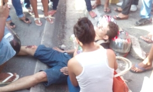 Motociclista sai ferido em colisão com ônibus