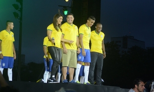 Ivete Sangalo, Ronaldo e mais atrações na apresentação da nova camisa da Seleção