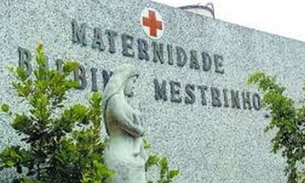 Desde quarta-feira, grávida aguarda atendimento em maternidade