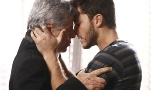 Beijo gay é vetado por Aguinaldo Silva em novela