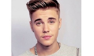 Justin Bieber é processado por agressão a novo fotógrafo