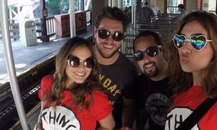 Bruna Marquezine não desgruda de fotógrafo e levanta rumores de novo affair