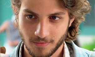  Sucesso de José Alfredo rende grana alta para Chay Suede