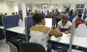 Vinte mil candidatos disputam 30 vagas em concurso da prefeitura de Manaus