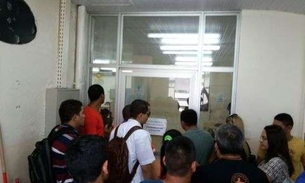 Suspensão de entrega de CNH gera tumulto no Detran/AM