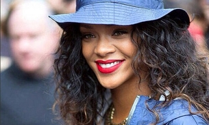 Fotos de Rihanna nua caem na web e estão dando o que falar