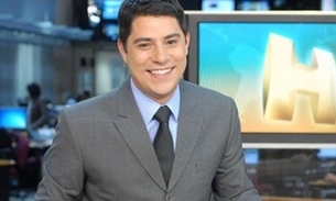 Assediado por fãs, Evaristo Costa conquista público gay