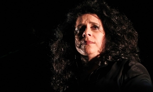 Programa de Adriane Galisteu é adiado novamente