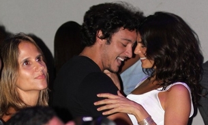 Aos 48, Helena Ranaldi é clicada em clima caliente com namorado 20 anos mais novo