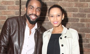 Taís Araújo exibe barriguinha ao lado de Lázaro Ramos