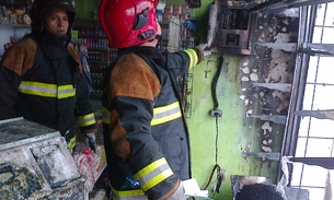 Populares controlaram início de incêndio no Varejão Stela