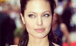 Pai de Angelina Jolie não foi convidado para casamento