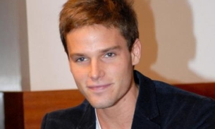 Jonatas faro foi assaltado por 10 homens armados