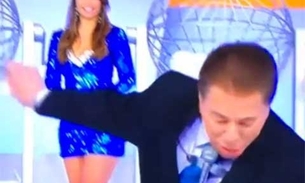 Silvio Santos leva tombo no palco durante sorteio da Tele Sena