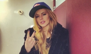 Lindsay Lohan abusa de photoshop e vira chacota na internet