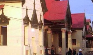 Mezanino do Mercado Adolpho Lisboa é interditado pelo Iphan