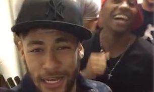 Animadinhos, Neymar e Robinho soltam a voz com hit de Leo Santana
