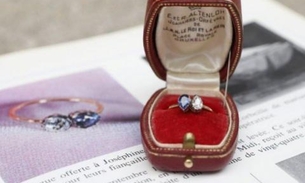 Anel de noivado dado por Napoleão é vendido por mais de dois milhões 