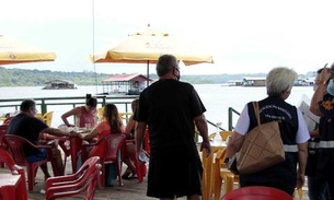 Três flutuantes são autuados na primeira fiscalização após reabertura em Manaus