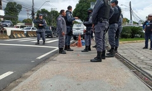 Justiceiro dá tiros na cara de bandido durante assalto frustrado em Manaus