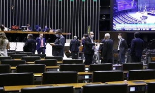 Congresso adia eleições municipais de outubro para novembro