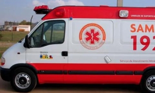 Homem vai parar no hospital após ser atropelado em avenida