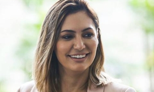 Michelle Bolsonaro faz exame após presidente testar positivo para covid-19