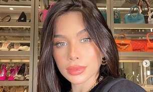 Flavia Pavanelli mostra rosto após procedimento doloroso para retirar micropigmentação 