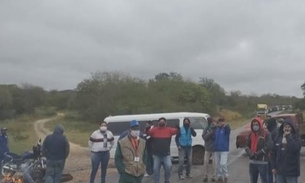 Bolivianos fecham fronteira com o Brasil durante protesto 