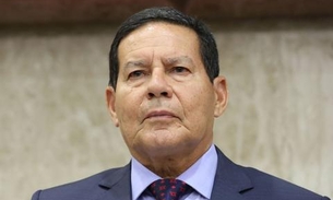 Mourão diz que Gilmar 'passou a linha da bola' e 'forçou a barra' ao criticar militares na Saúde